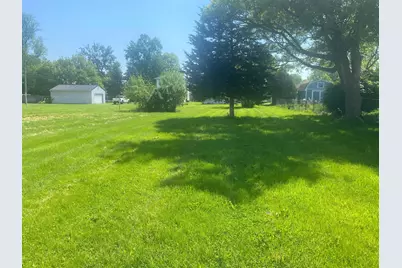 4 S Central Street, Ashley, OH 43003 - Photo 5