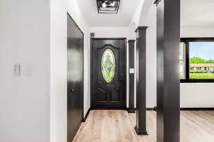 6737 Rocky Den Rd, Reynoldsburg, OH 43068 - Photo 1