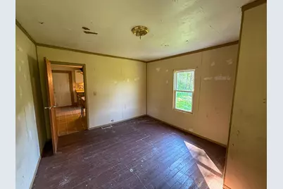 140 Sycamore Street, Glouster, OH 45732 - Photo 7