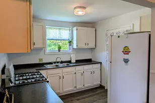 262 N 5th St, McConnelsville, OH 43756 - Photo 5