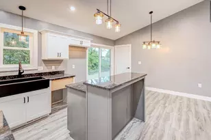 228 E Walnut St, Danville, OH 43014 - Photo 17