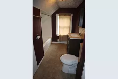 1020 Broadway Street, Washington Court House, OH 43160 - Photo 9