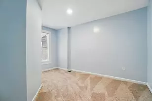 517 S Champion Ave, Columbus, OH 43205 - Photo 23