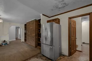 15828 Hedges Rd, Laurelville, OH 43135 - Photo 17