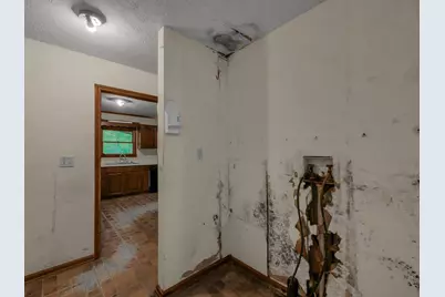 15828 Hedges Road, Laurelville, OH 43135 - Photo 19