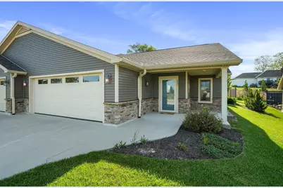 107 Willows End, Bellefontaine, OH 43311 - Photo 1