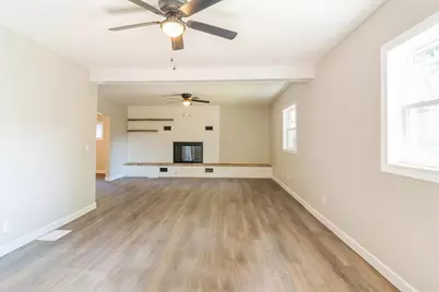 823 S Walnut Street, Bucyrus, OH 44820 - Photo 3