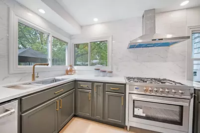 340 Canyon Drive S, Columbus, OH 43214 - Photo 17