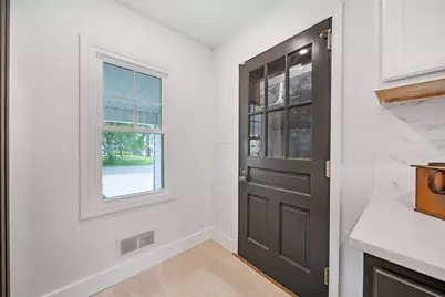 340 Canyon Drive S, Columbus, OH 43214 - Photo 21