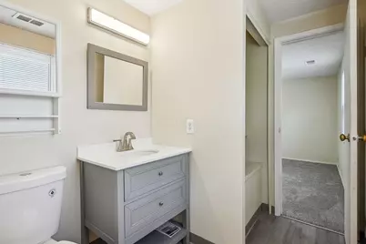 2117 E Kilbourne Avenue, Columbus, OH 43229 - Photo 23