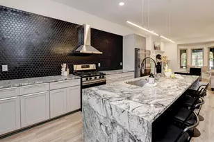 39 Auburn Ave, Columbus, OH 43205 - Photo 11