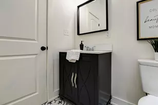 39 Auburn Ave, Columbus, OH 43205 - Photo 15