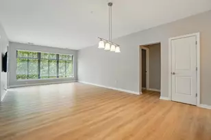 250 Daniel Burnham Square, Columbus, OH 43215 - Photo 13