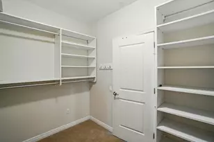 250 Daniel Burnham Square, Columbus, OH 43215 - Photo 29