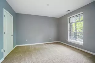 250 Daniel Burnham Square, Columbus, OH 43215 - Photo 21