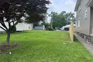 2157 Cleveland Ave, Columbus, OH 43211 - Photo 1