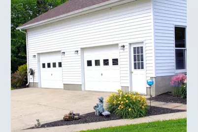 1110 Burr Oak Boulevard, Nelsonville, OH 45764 - Photo 27