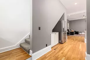 390 E Town St, Columbus, OH 43215 - Photo 3