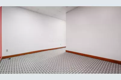 927 Wheeling Avenue, Cambridge, OH 43725 - Photo 27