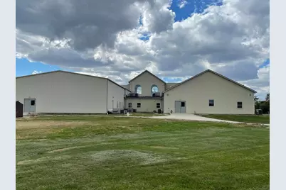 15812 State Route 56 W, Mount Sterling, OH 43143 - Photo 5