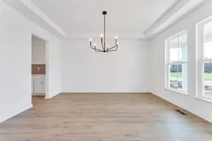 389 Stansted Dr, Delaware, OH 43015 - Photo 7