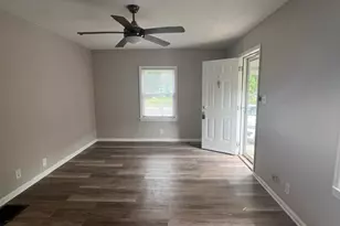 2769 McGuffey Rd, Columbus, OH 43211 - Photo 3