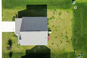 225 Messenger Way, Lewis Center, OH 43035 - Photo 17