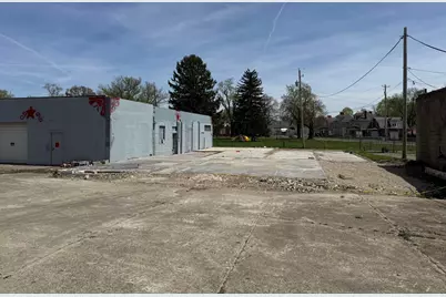 886 Sunbury Road, Columbus, OH 43219 - Photo 3