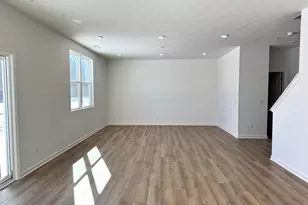 296 Rye St, Galloway, OH 43119 - Photo 7