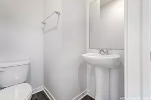 891 Sherwood Loop, Bellefontaine, OH 43311 - Photo 17