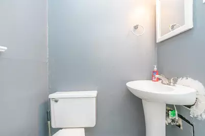 2158 Indiana Avenue, Columbus, OH 43201 - Photo 15