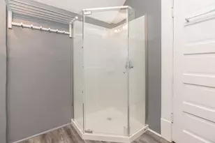 2158 Indiana Ave, Columbus, OH 43201 - Photo 21