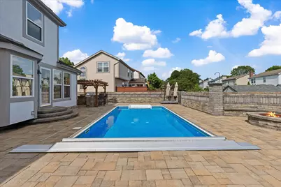 7700 Eagle Creek Drive, Pickerington, OH 43147 - Photo 3