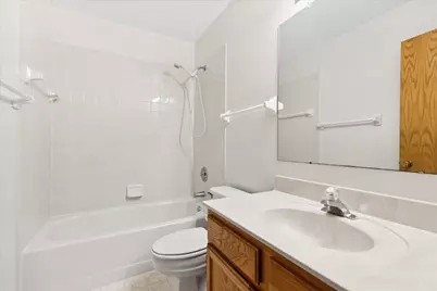 7700 Eagle Creek Drive, Pickerington, OH 43147 - Photo 23