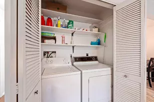 2758 Sutton Ave, Dayton, OH 45429 - Photo 9