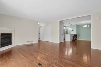 4686 Parrau Drive #64A, Columbus, OH 43228 - Photo 13