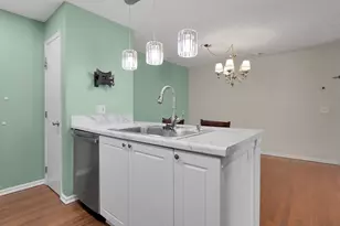 4686 Parrau Dr, Columbus, OH 43228 - Photo 17