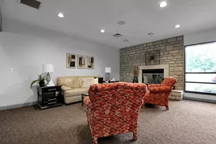 4686 Parrau Dr, Columbus, OH 43228 - Photo 27