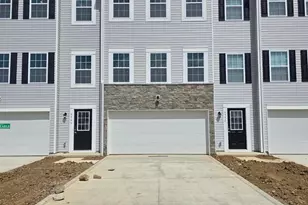 5946 Abernathy Ln, Columbus, OH 43232 - Photo 3