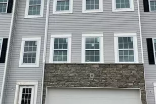 5946 Abernathy Ln, Columbus, OH 43232 - Photo 1