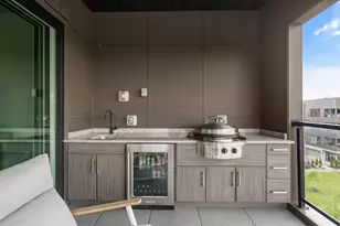 719 Civitas Ave, Columbus, OH 43215 - Photo 29