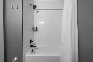 719 Civitas Ave, Columbus, OH 43215 - Photo 35