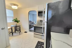 570 N Ohio Ave, Columbus, OH 43203 - Photo 9