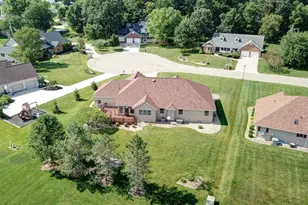 275 Brentwood St, Bucyrus, OH 44820 - Photo 7