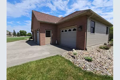 275 Brentwood Street, Bucyrus, OH 44820 - Photo 15