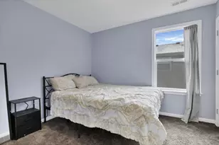 3246 E Deshler Ave, Columbus, OH 43227 - Photo 21