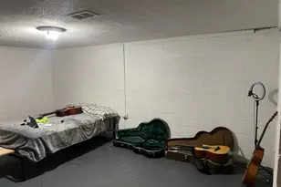 2214 Medina Ave, Columbus, OH 43211 - Photo 21