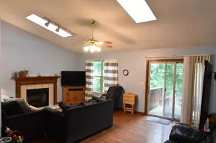 3887 Highland Bluff Dr, Groveport, OH 43125 - Photo 11