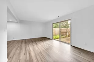 1030 Galliton Ct, Columbus, OH 43220 - Photo 9