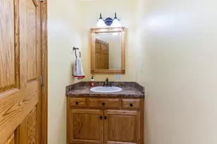 6247 State Rte 61, Shelby, OH 44875 - Photo 13